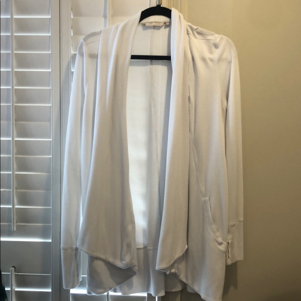 Athleta Pranayama Wrap